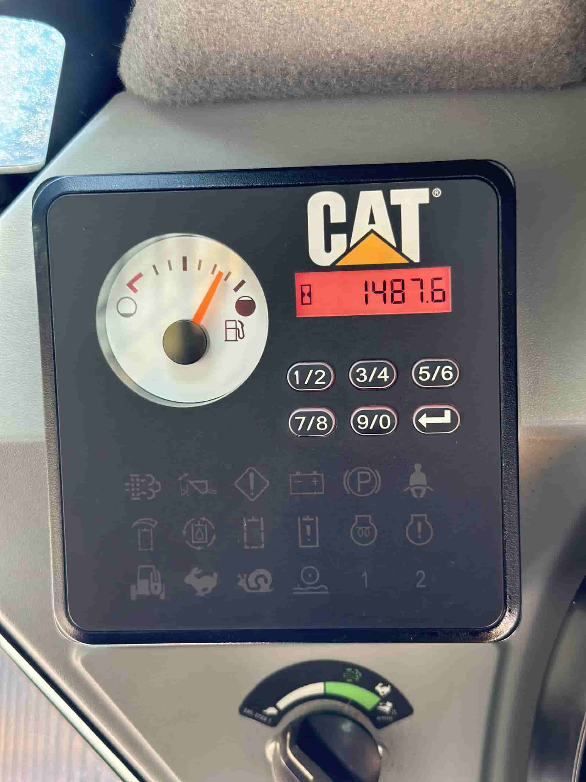 2016 CAT 262D
